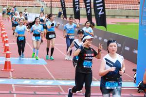 BIB: 2220, 1362
                            <button type="button" onclick="openModal(4642887)" class="btn btn-primary btn-sm float-right btn-popup" data-toggle="modal" data-target=".modal-high-quality">
                        <i class="fas fa-shopping-cart"></i> Add to Cart
                    </button>
                                            <button type="button" onclick="isThisMe(4642887, true)" class="btn btn-success btn-sm float-right btn-popup btn-isme hidden" data-toggle="tooltip" data-placement="bottom" title="นี่คือรูปของคุณใช่ไหม คลิกที่นี่เพื่อเอาเข้าอัลบั้ม">
                        <i class="fas fa-plus"></i> Add to album
                    </button>
                    <button type="button" onclick="isThisMe(4642887, false)" class="btn btn-warning btn-sm float-right btn-popup btn-isnotme hidden">
                        <i class="fas fa-ban"></i> Remove from album
                    </button>